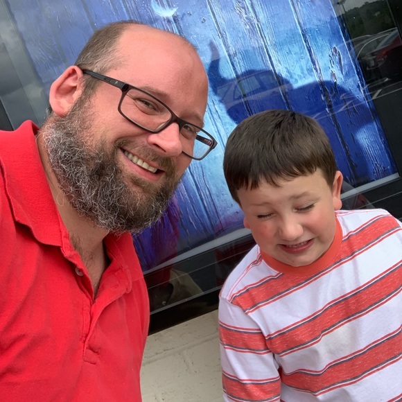 Meet your Posher, Scotty - Picture 5 of 8